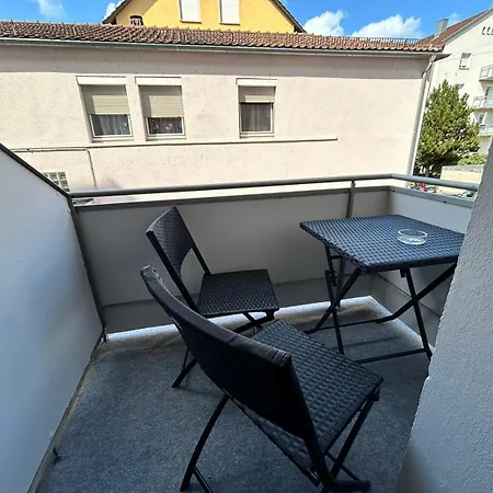 Unter Den Daechern Grillen In Bester Lage Innenstadt Stellplatz Heilbronn Exterior photo