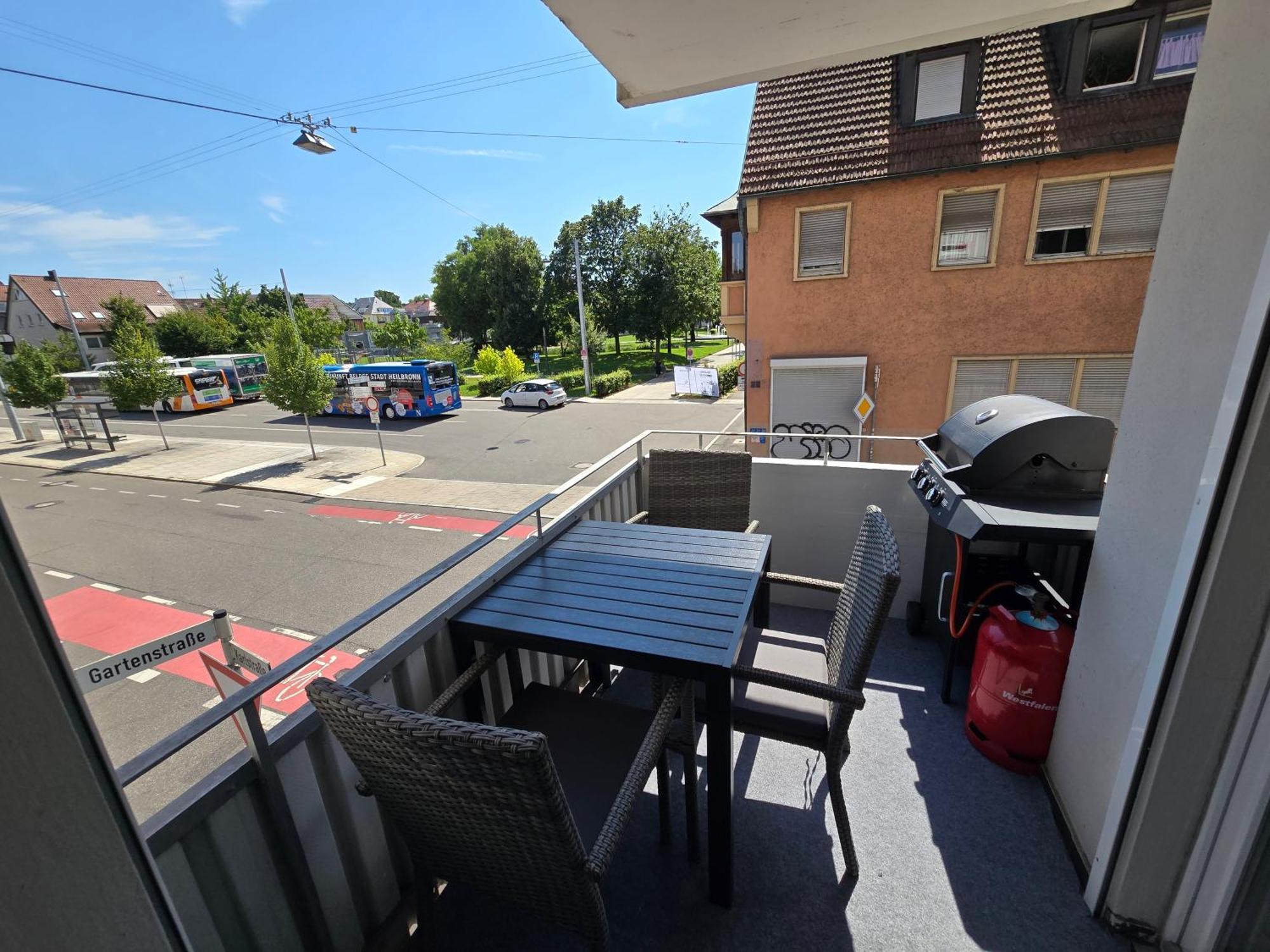 Unter Den Daechern Grillen In Bester Lage Innenstadt Stellplatz * Heilbronn